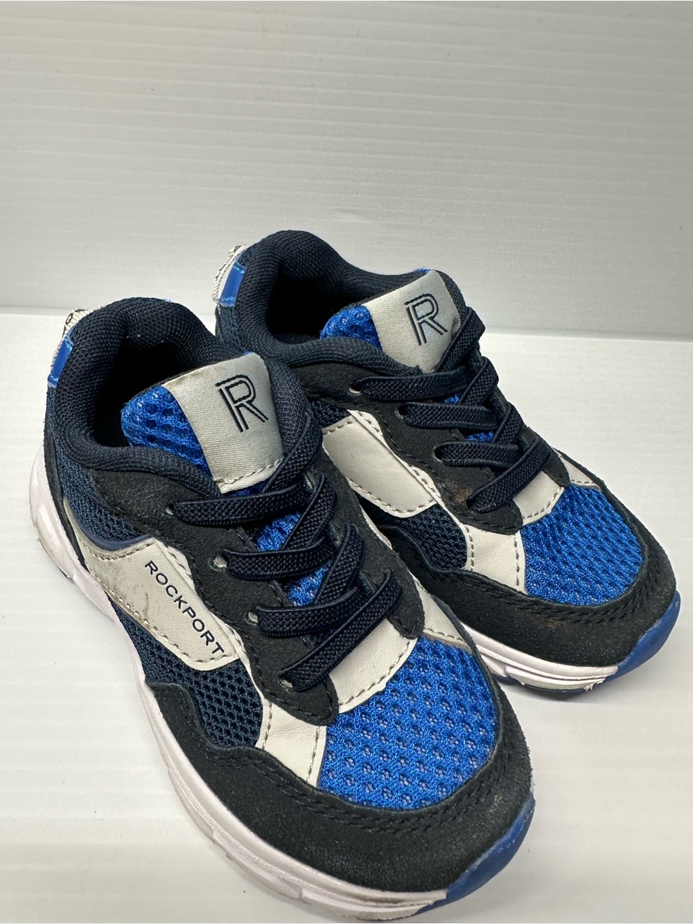 Jayci Rockport Boys Athletic Shoes | Rockport | size 7